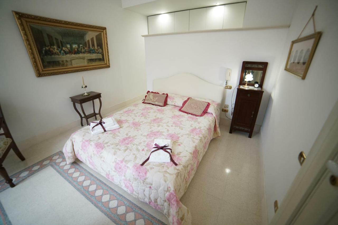 Dimora Del Sedile Hotel Matera Exterior photo